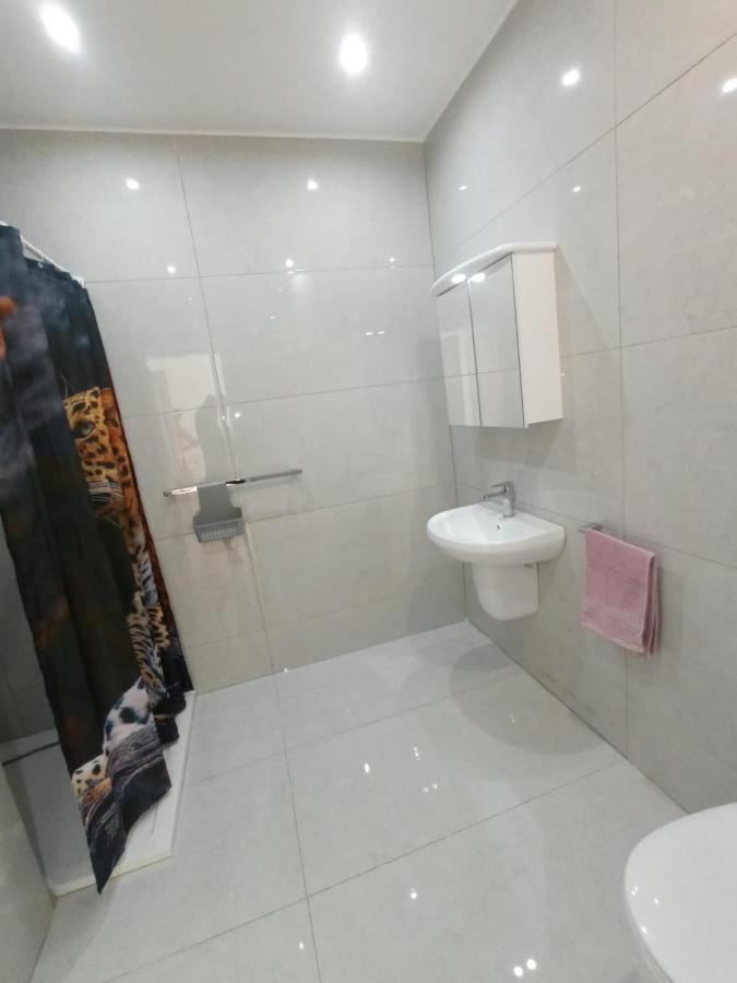 Modern Bedroom Gzira Bagian luar foto